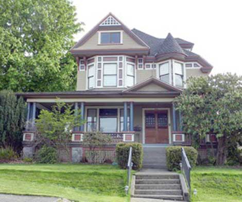The Branscheid House was built in 1889 at a cost of $6,000.